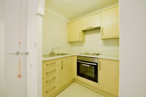 KITCHEN- click for photo gallery